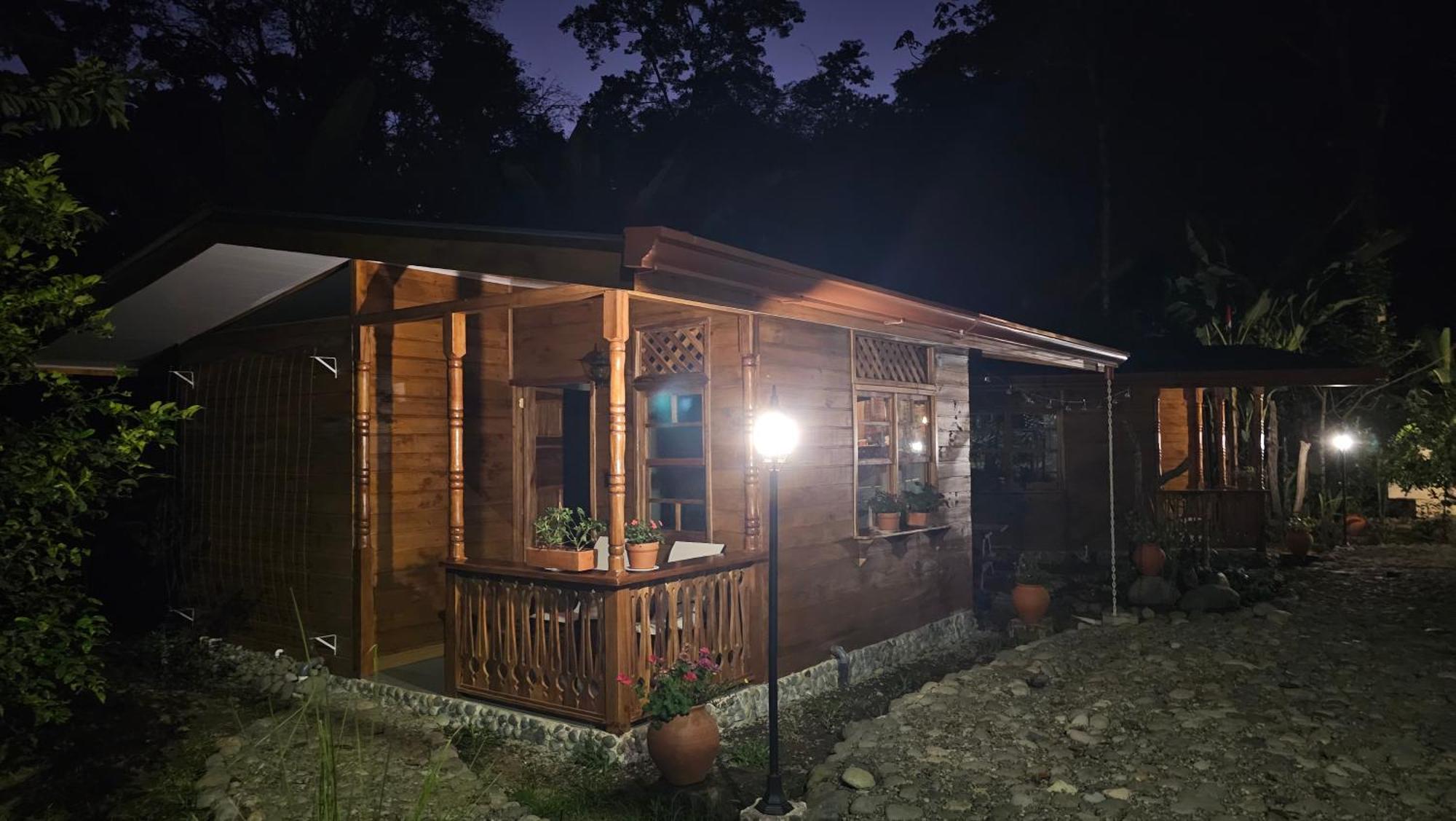 U Sule Villa Кахуита Екстериор снимка